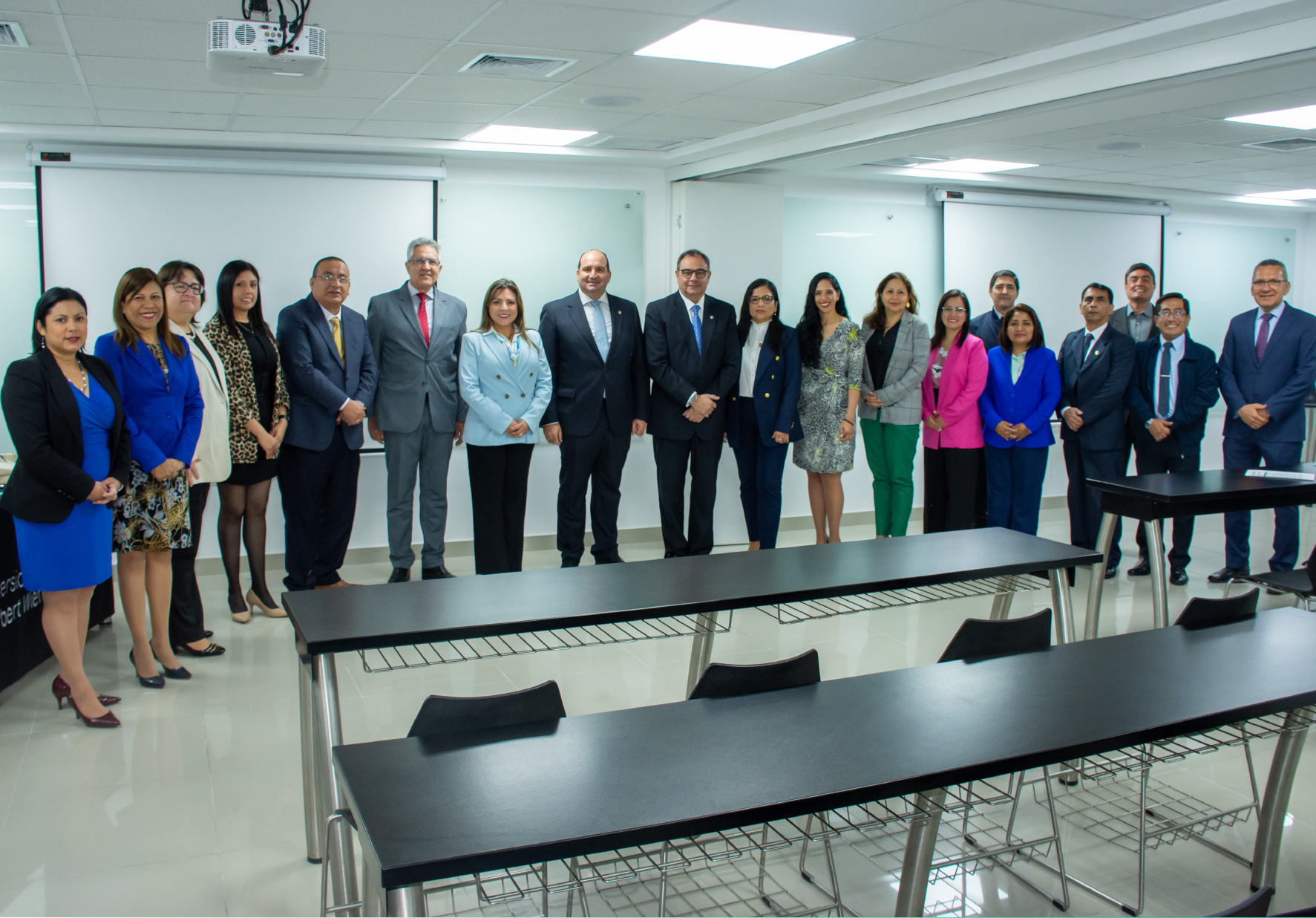 UNIVERSIDAD NORBERT WIENER SUSCRIBIÓ CONVENIO DE COOPERACIÓN INTERINSTITUCIONAL CON EL SAMU DE SEVILLA, ESPAÑA
