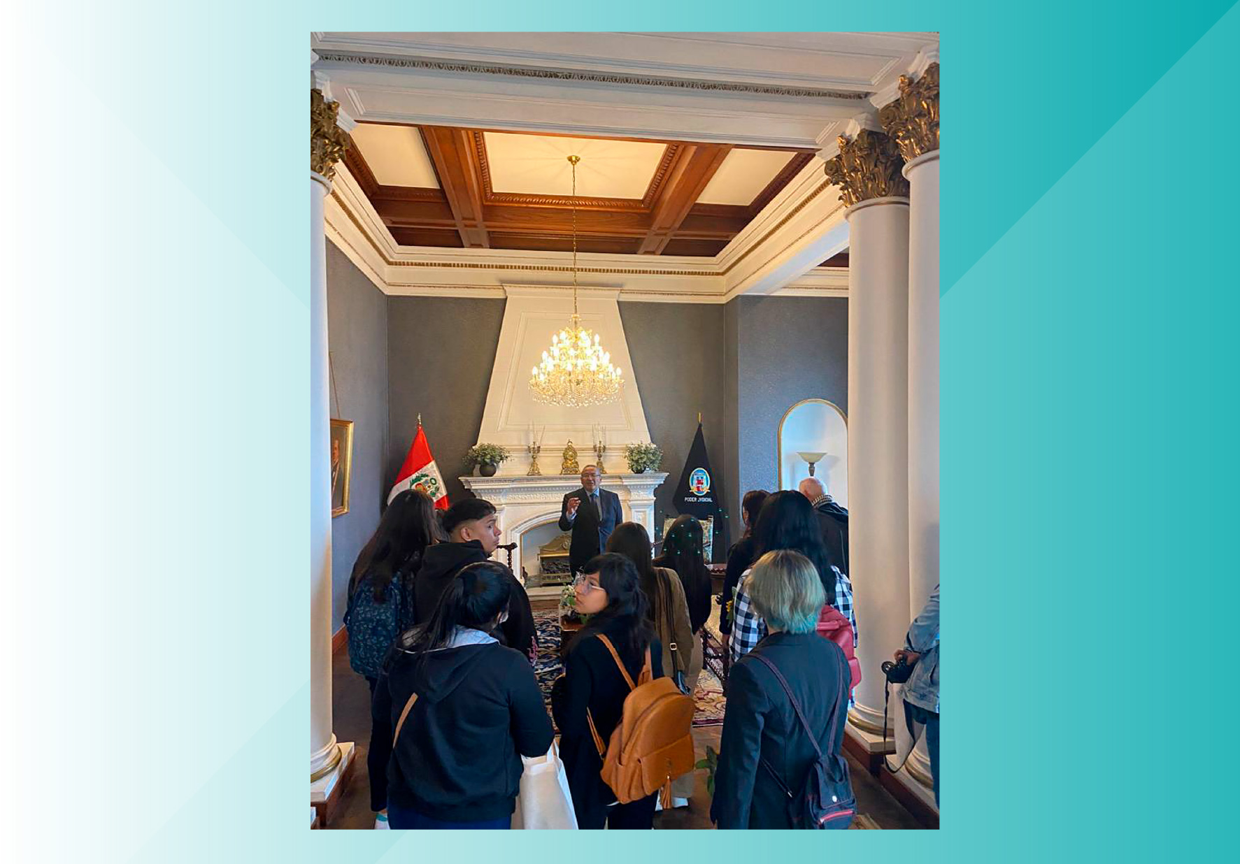ALUMNOS DE LA EAP DE ADMINISTRACIÓN EN TURISMO Y HOTELERÍA HICIERON UN RECORRIDO CULTURAL POR EL CENTRO DE LIMA