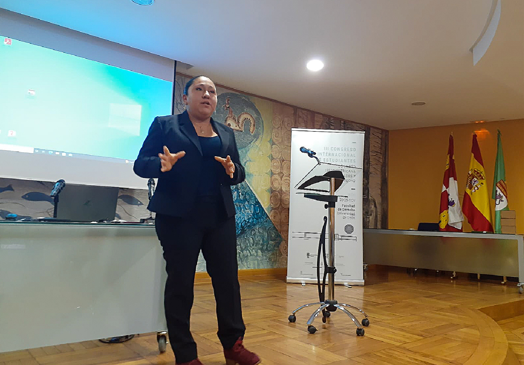 ESTUDIANTE DE LA FACULTAD DE DERECHO Y CIENCIA POLÍTICA FUE FINALISTA DEL CONCURSO ORGANIZADO POR LA UNIVERSIDAD DE LEÓN, ESPAÑA