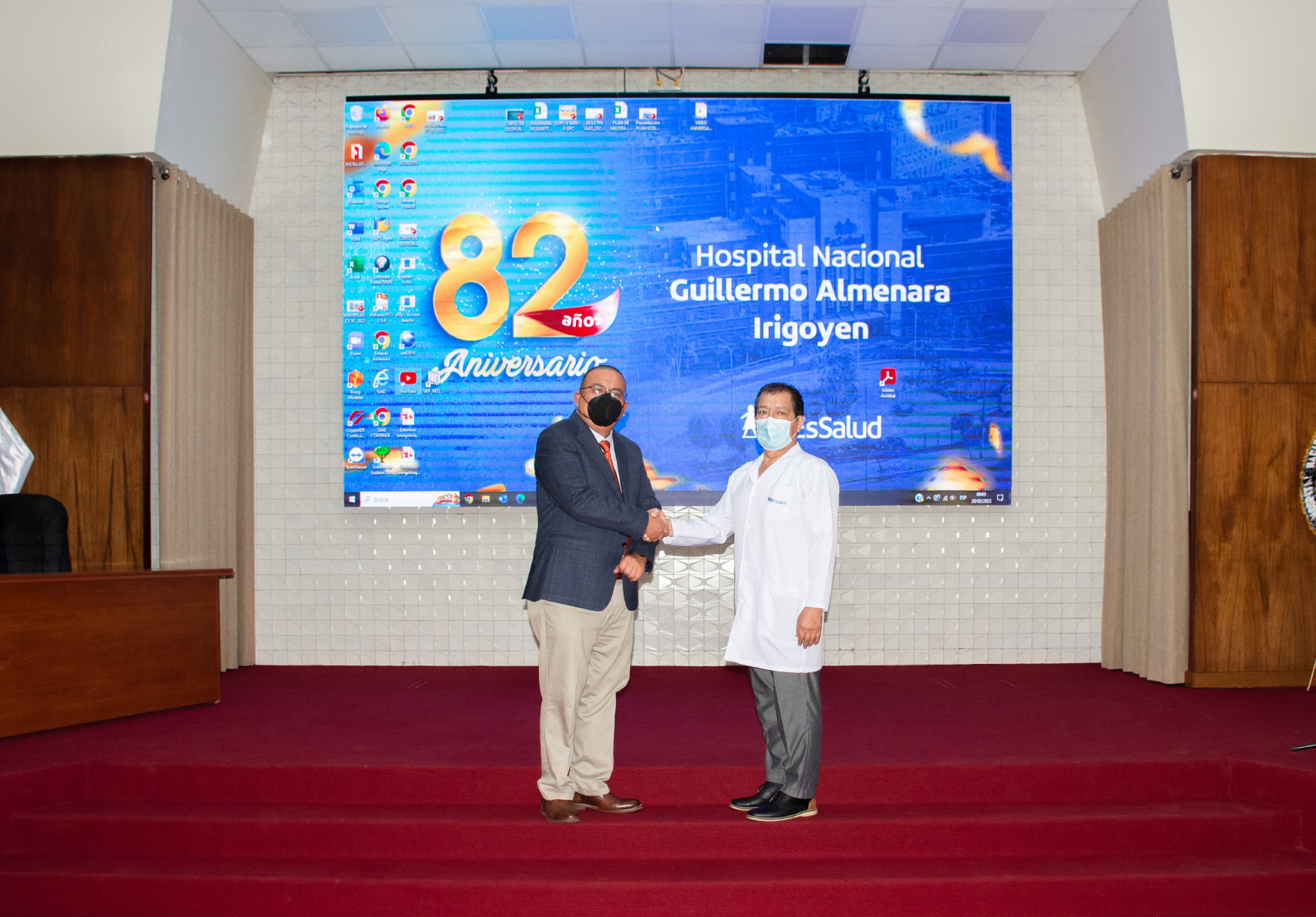 UNIVERSIDAD NORBERT WIENER ENTREGÓ DONATIVO AL HOSPITAL GUILLERMO ALMENARA EN EL MARCO DEL CONVENIO SUSCRITO ENTRE AMBAS INSTITUCIONES
