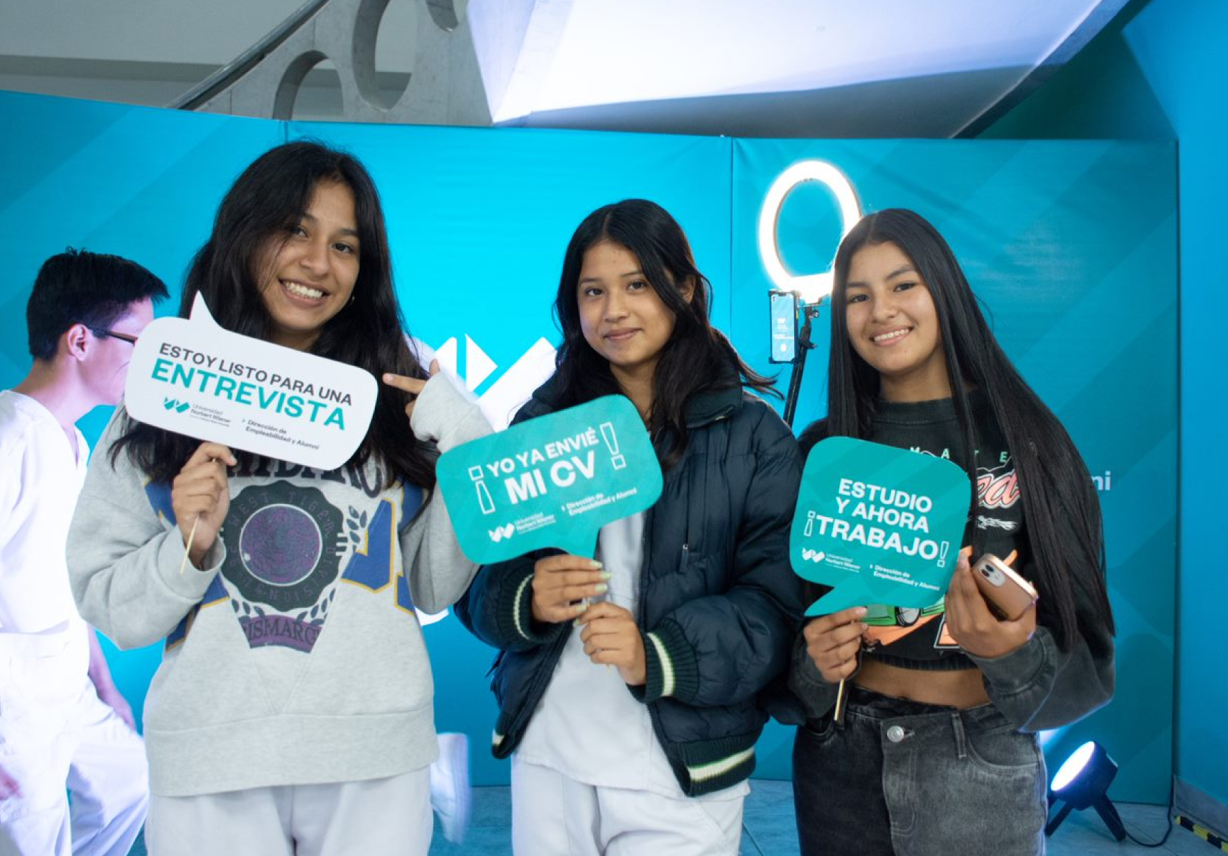 RECONOCIDAS EMPRESAS PARTICIPARON EN LA FERIA LABORAL PRESENCIAL WIENER 2023-I, DIRIGIDA A ESTUDIANTES Y EGRESADOS DE LA UNIVERSIDAD NORBERT WIENER