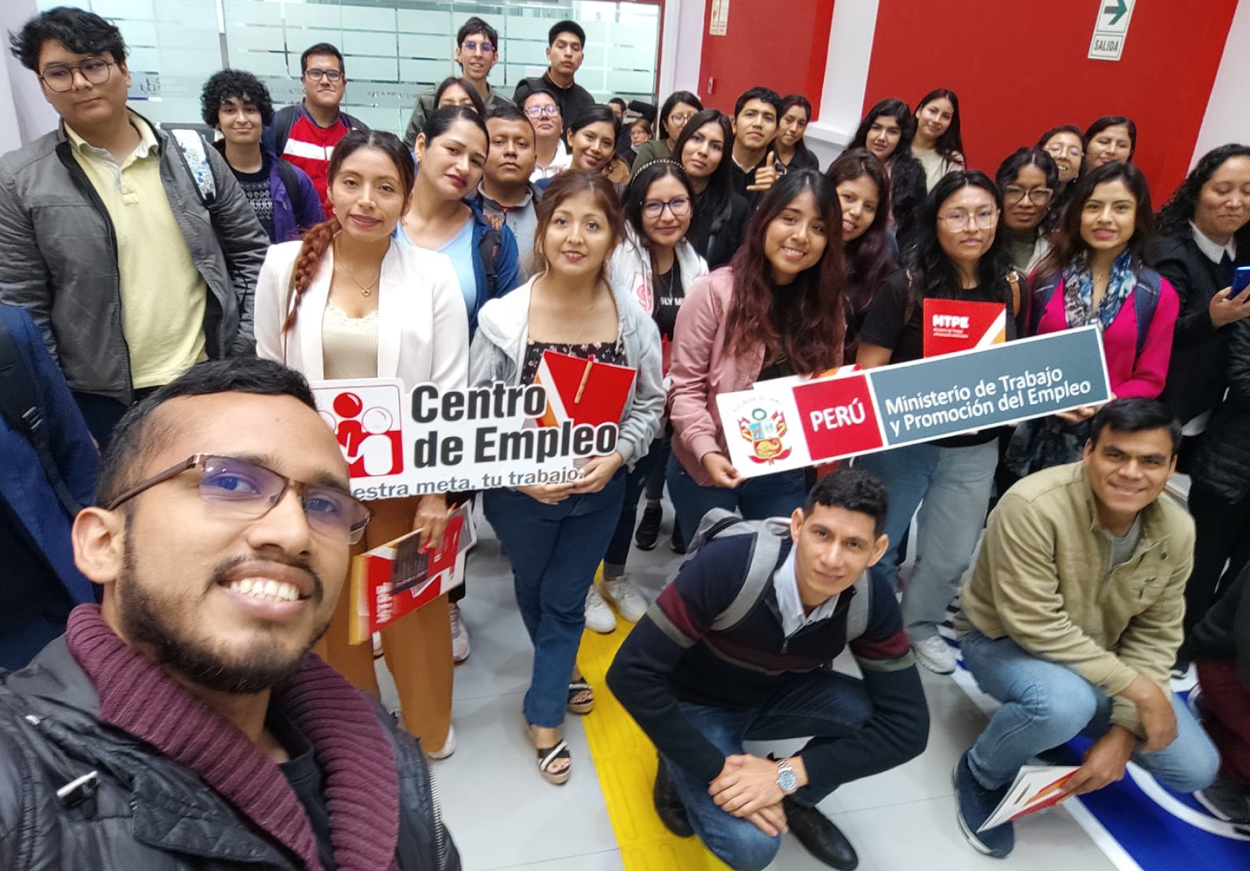 ESTUDIANTES DE LA UNIVERSIDAD NORBERT WIENER VISITARON EL CENTRO DE EMPLEO DE LIMA METROPOLITANA DEL MINISTERIO DE TRABAJO Y PROMOCIÓN EL EMPLEO