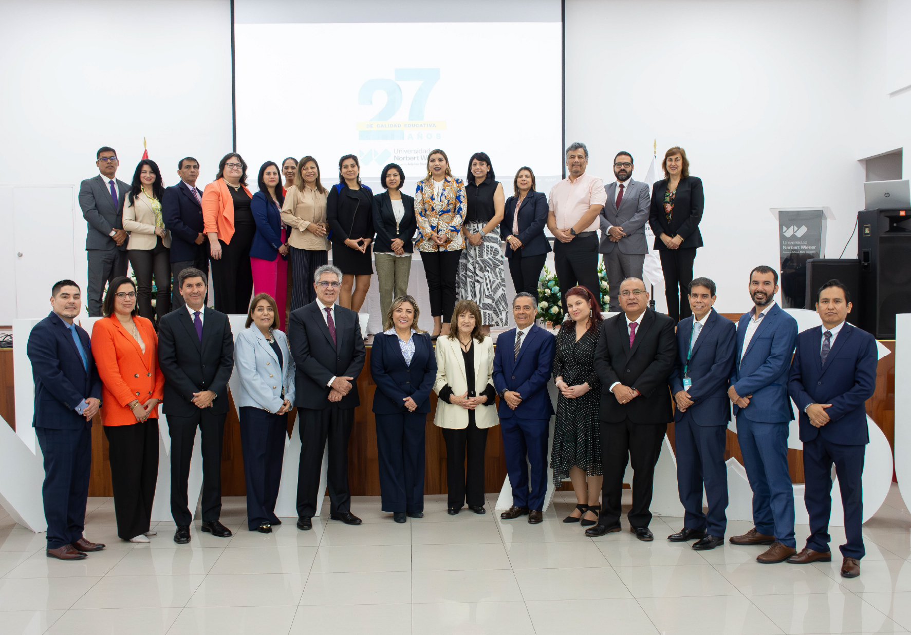 UNIVERSIDAD NORBERT WIENER CELEBRA XXVII ANIVERSARIO INSTITUCIONAL EN FRANCO PROCESO DE CRECIMIENTO Y RECONOCIMIENTO INTERNACIONAL