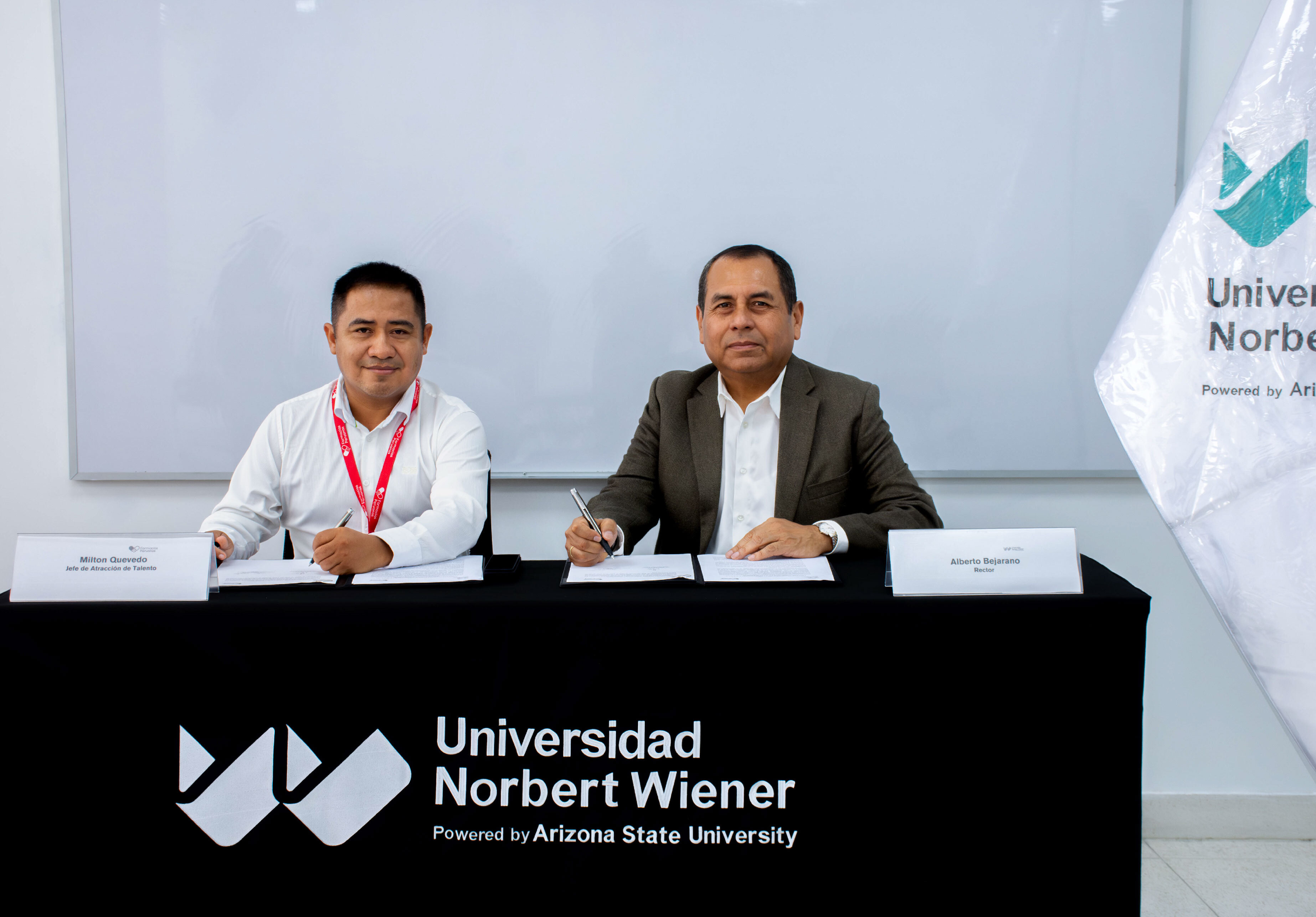 UNIVERSIDAD NORBERT WIENER Y FARMACIAS PERUANAS SUSCRIBEN CONVENIO DE COOPERACIÓN ACADÉMICA EN BENEFICIO DE SUS ESTUDIANTES Y EGRESADOS