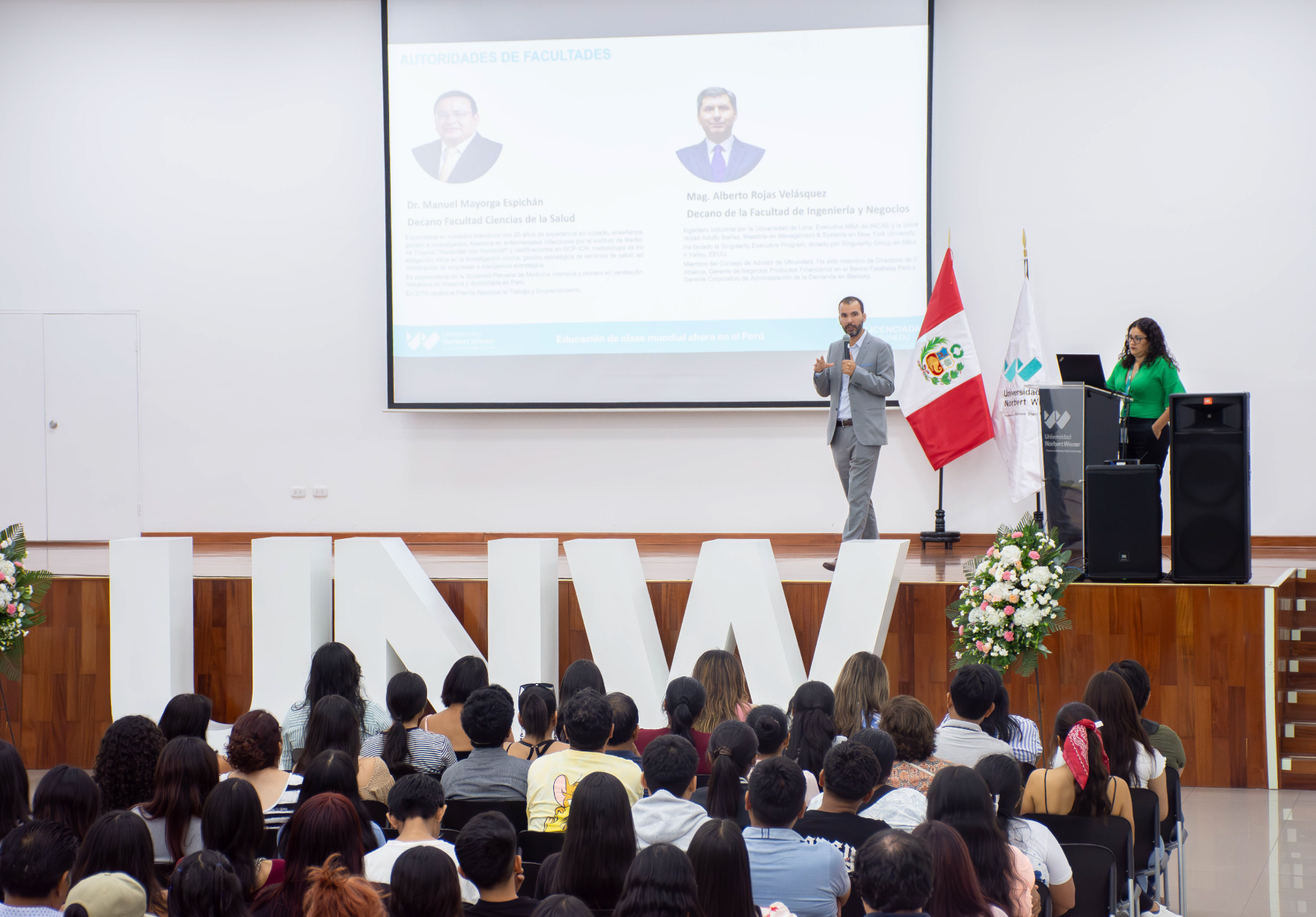 UNIVERSIDAD NORBERT WIENER ORGANIZÓ CHARLA MOTIVACIONAL PARA SUS INGRESANTES DEL SEMESTRE 2024-I