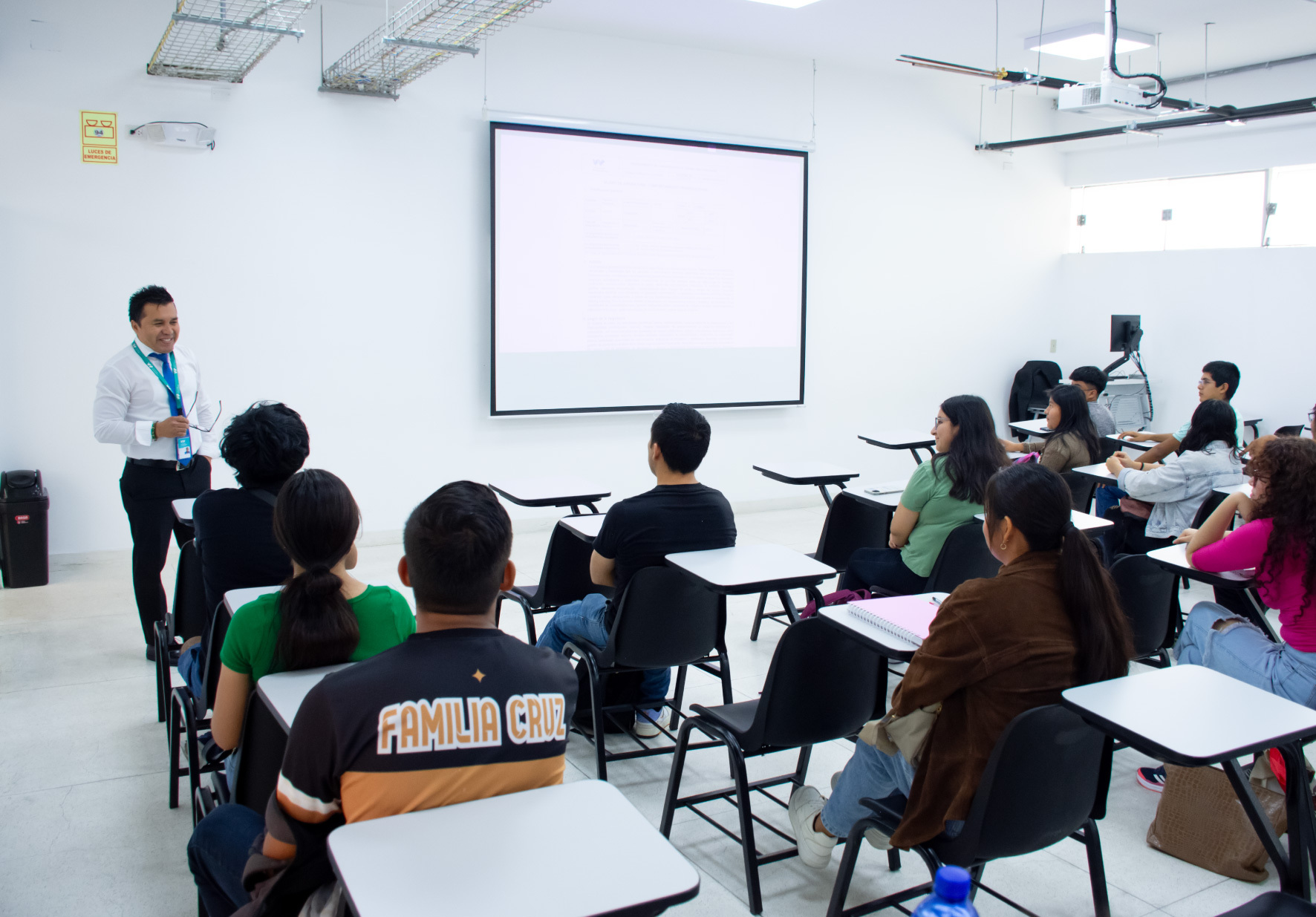 UNIVERSIDAD NORBERT WIENER DIO INICIO A SUS ACTIVIDADES ACADÉMICAS DEL PERIODO 2024-I