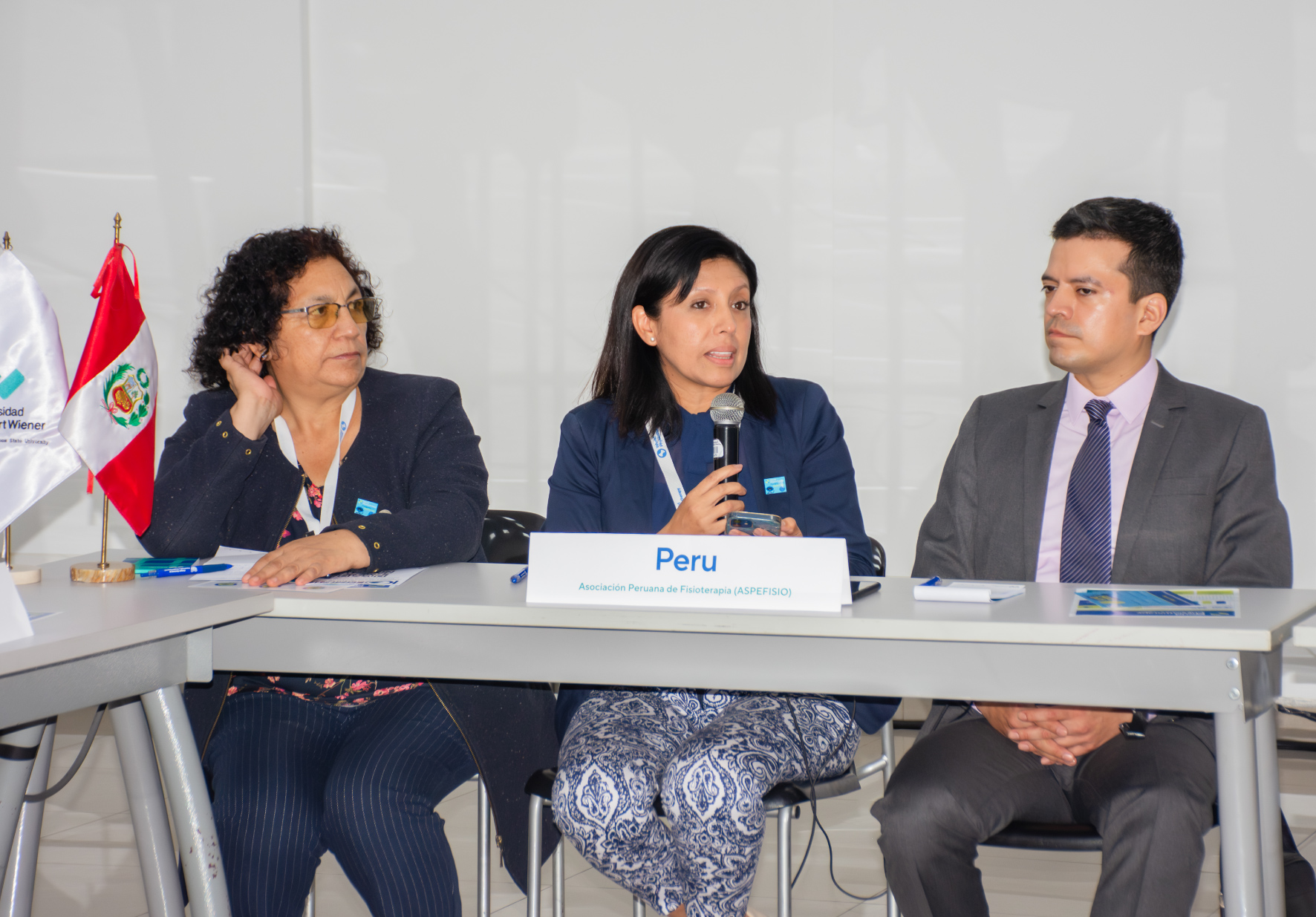 ASAMBLEA GENERAL DE LA WORLD PHYSIOTHERAPY SOUTH AMERICAN REGION SE REALIZÓ EN EL AUDITORIO DE LA UNIVERSIDAD NORBERT WIENER