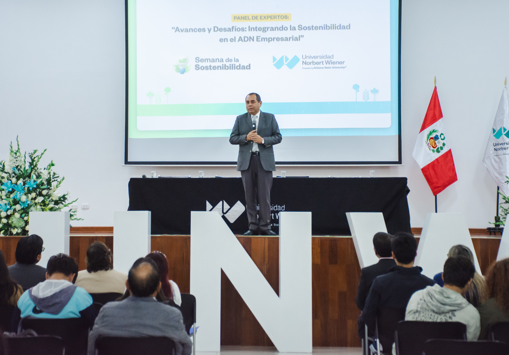 VICEMINISTRA DEL MIDIS PARTICIPÓ EN SEMANA DE LA SOSTENIBILIDAD ORGANIZADO POR LA UNIVERSIDAD NORBERT WIENER