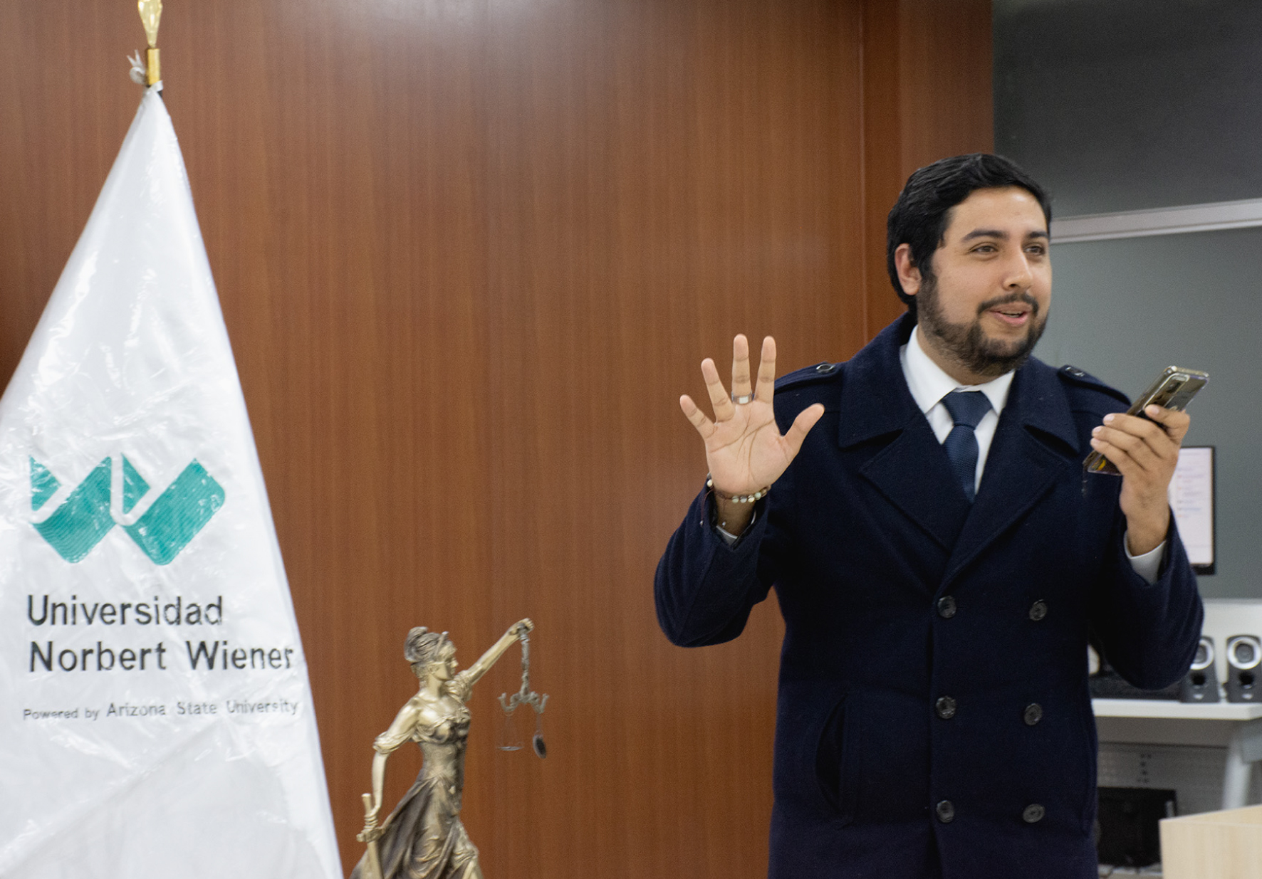 CARRERA DE DERECHO Y CIENCIA POLÍTICA DE LA UNIVERSIDAD NORBERT WIENER INAUGURÓ SU PROGRAMA “SEMILLERO DE LÍDERES”