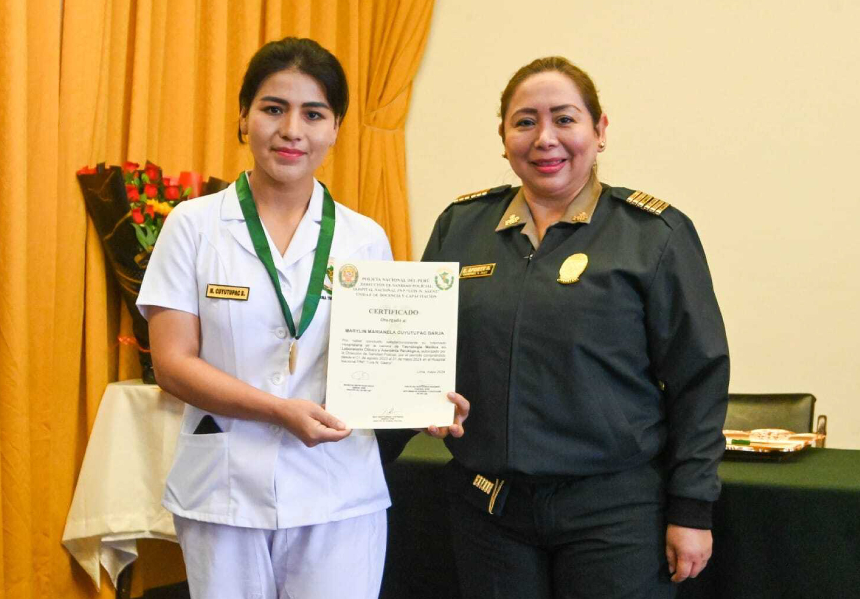 ESTUDIANTES DE TECNOLOGÍA MÉDICA EN LABORATORIO CLÍNICO Y ANATOMÍA PATOLÓGICA DE NORBERT WIENER CULMINARON INTERNADO EN HOSPITAL CENTRAL DE LA POLICÍA