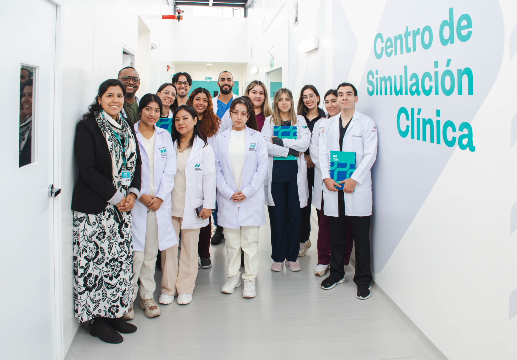 DELEGACIÓN ACADÉMICA DE LA UNIVERSIDAD CATÓLICA DE SANTIAGO DE GUAYAQUIL PARTICIPÓ EN LA SEMANA INTERNACIONAL WIENER ORGANIZADA POR LA CARRERA DE NUTRICIÓN Y DIETÉTICA