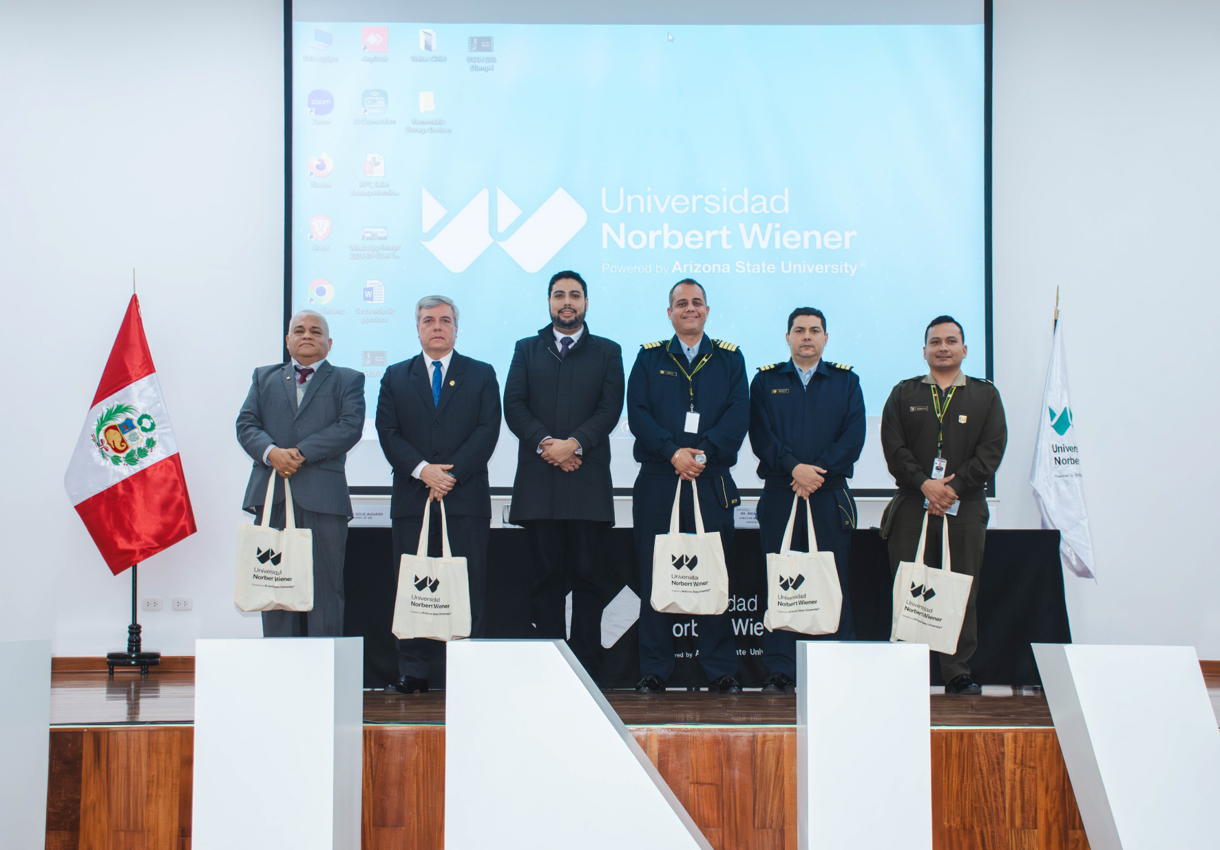 CARRERA DE DERECHO Y CIENCIA POLÍTICA DE LA UNIVERSIDAD NORBERT WIENER ORGANIZÓ SEMINARIO SOBRE DERECHO HUMANITARIO Y DERECHOS HUMANOS