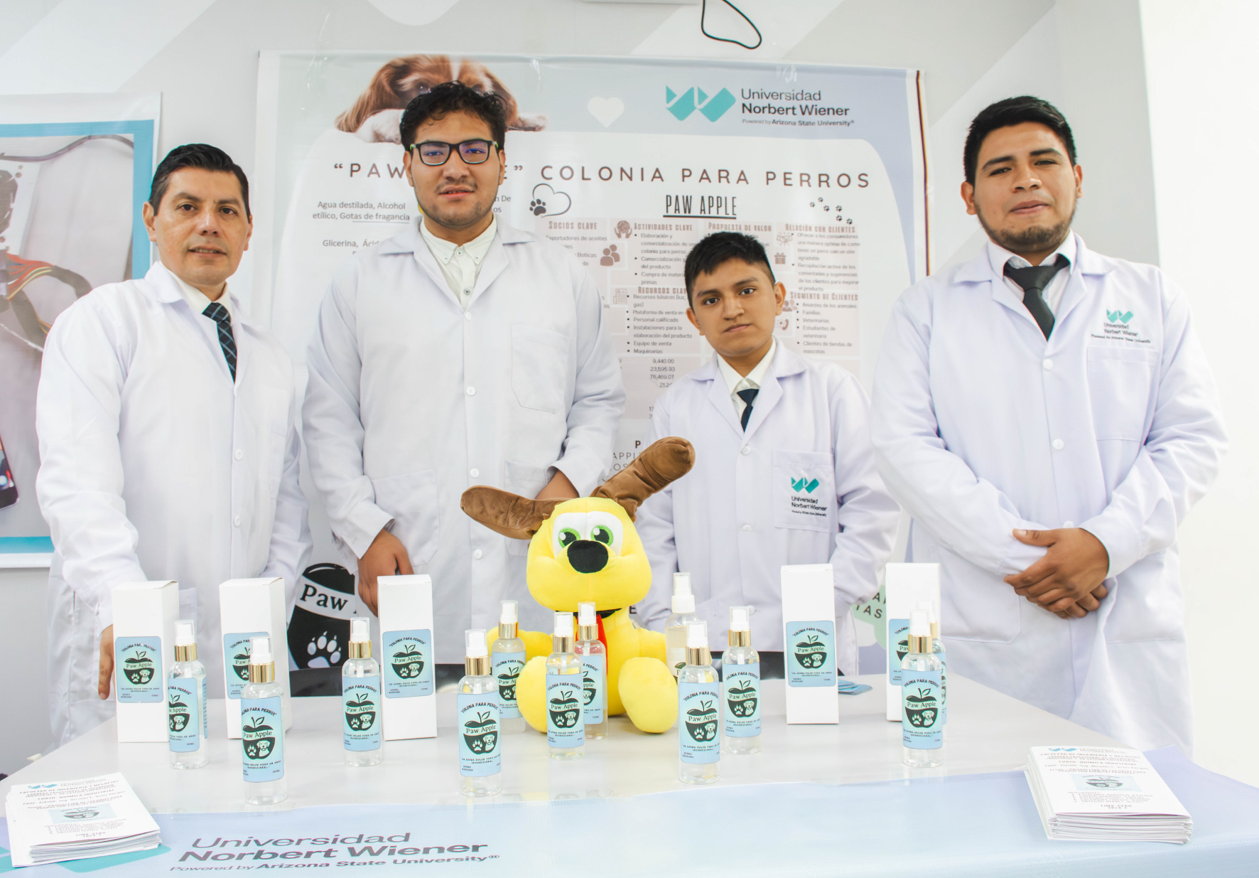 FERIA TECNOLÓGICA Y DE EMPRENDIMIENTO ORGANIZARON LAS CARRERAS DE INGENIERÍA DE LA UNIVERSIDAD NORBERT WIENER