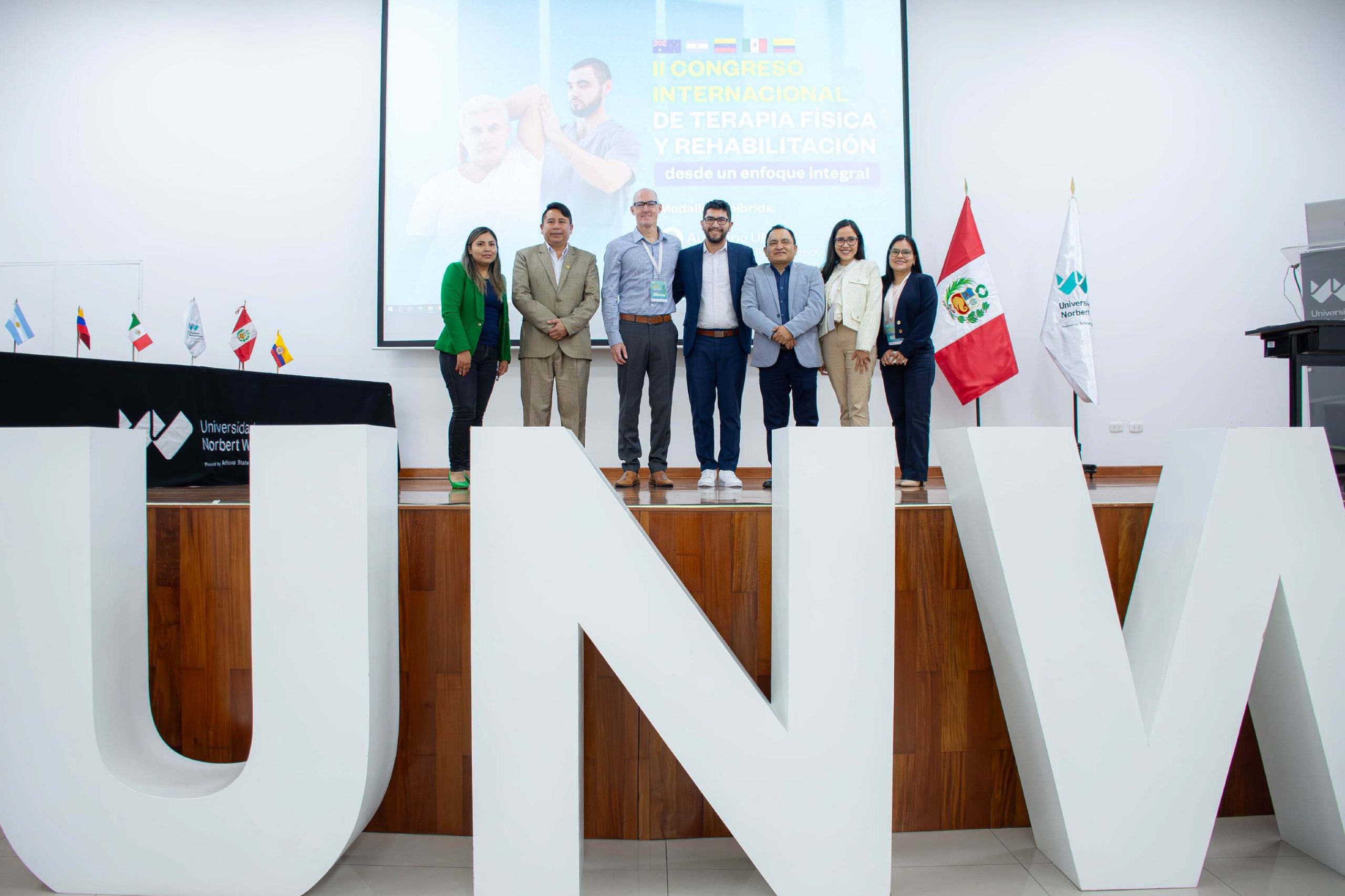 UNIVERSIDAD NORBERT WIENER ORGANIZÓ II CONGRESO INTERNACIONAL DE TERAPIA FÍSICA Y REHABILITACIÓN CON LA PARTICIPACIÓN DE EXPERTOS INTERNACIONALES