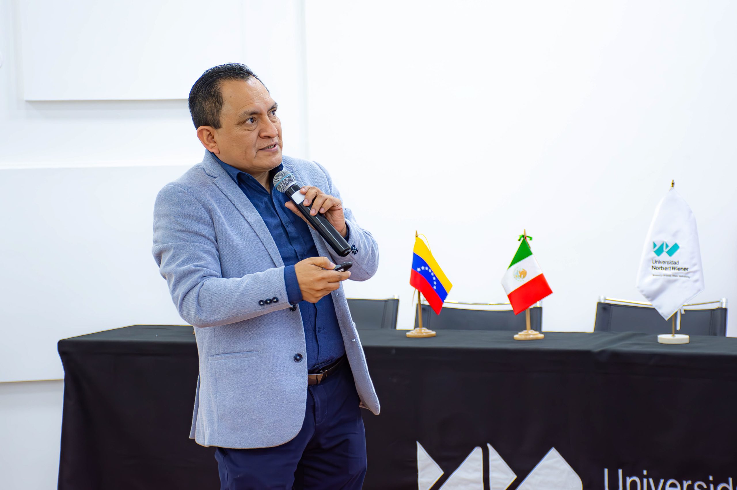 UNIVERSIDAD NORBERT WIENER ORGANIZÓ II CONGRESO INTERNACIONAL DE TERAPIA FÍSICA Y REHABILITACIÓN CON LA PARTICIPACIÓN DE EXPERTOS INTERNACIONALES