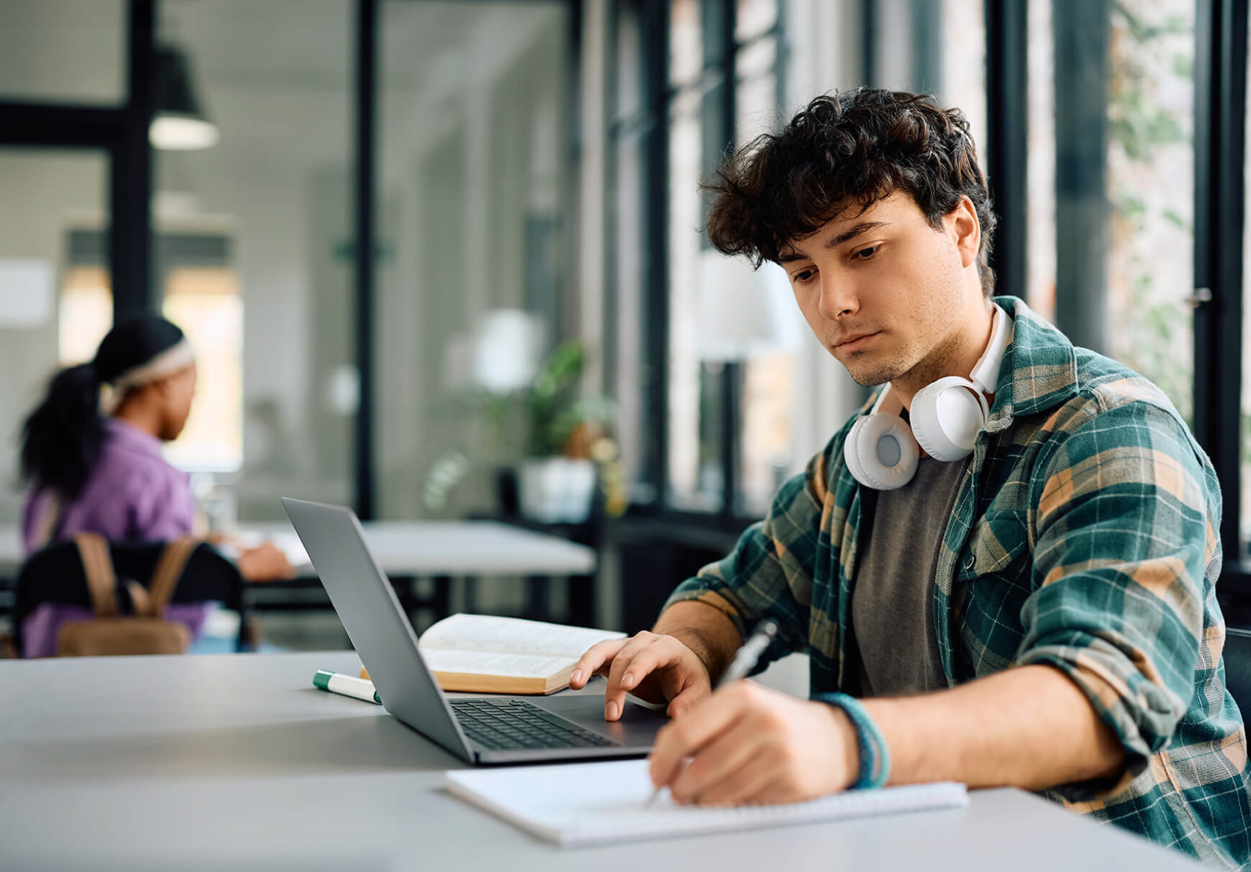 CÓMO SABER QUÉ CARRERA ESTUDIAR